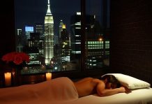 Midnight Touch: A Guide to Sensual Massage in Manhattan Midnight Touch: A Guide to Sensual Massage in Manhattan